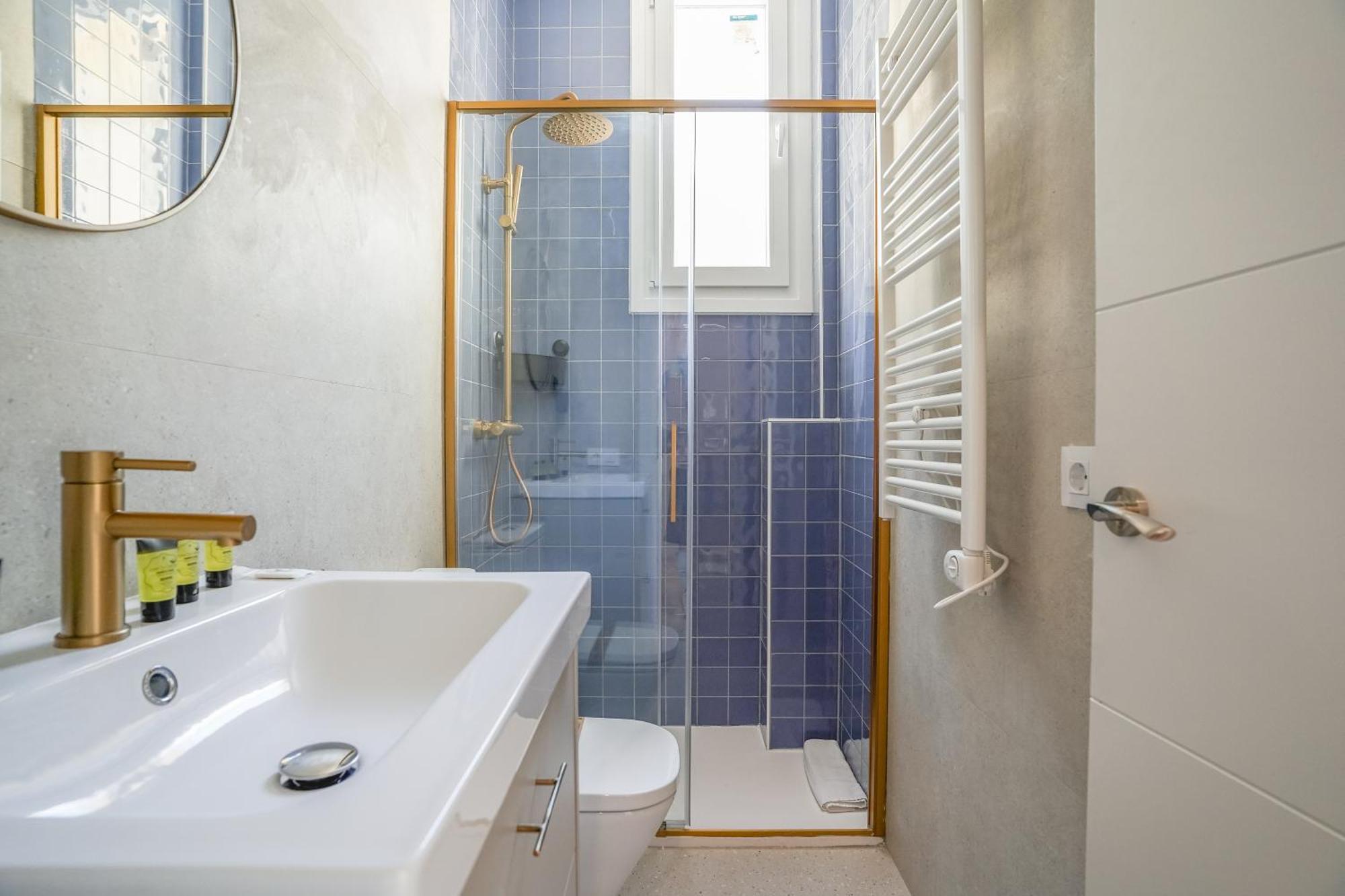 Cozy And Modern-1Bedroom 1Bathroom-Delicias Madrid Ngoại thất bức ảnh